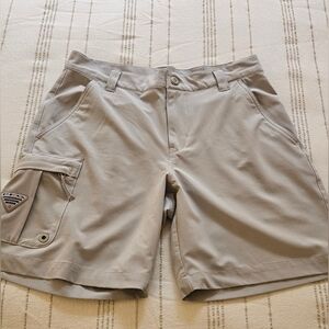 Columbia Men's Cargo shorts